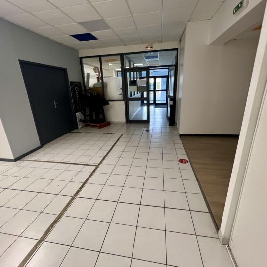 Annonces ST DENIS : Local / Bureau | LES SORINIERES (44840) | 4 090 m2 | 2 995 000 &euro; 