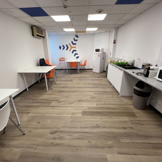  Annonces ST DENIS : Local / Bureau | LES SORINIERES (44840) | 4 090 m2 | 2 995 000 &euro; 