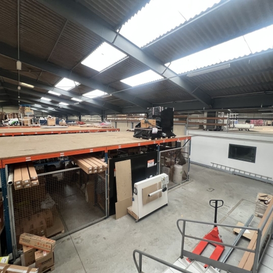  Annonces ST DENIS : Local / Bureau | LES SORINIERES (44840) | 4 090 m2 | 2 995 000 &euro; 