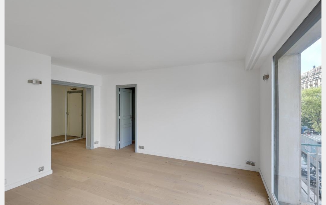 Annonces ST DENIS : Appartement | PARIS (75015) | 60 m2 | 598 000 &euro; 