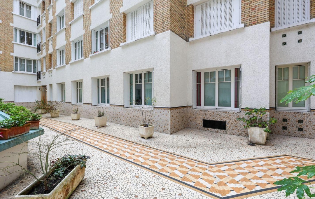 Annonces ST DENIS : Appartement | PARIS (75016) | 136 m2 | 1 149 000 &euro; 