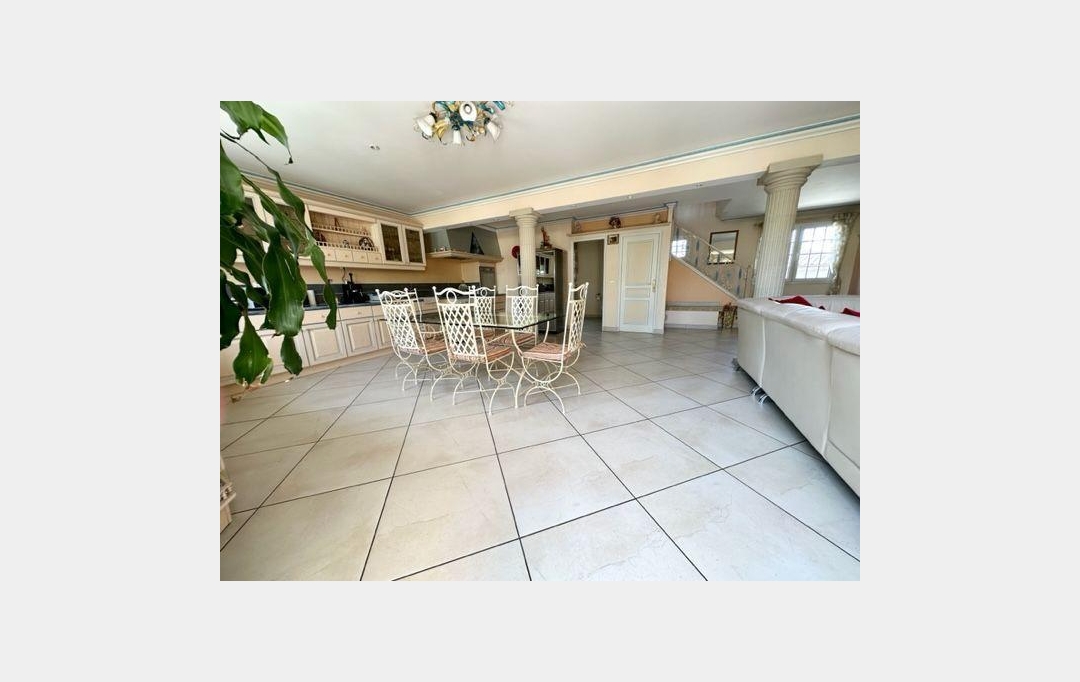 Annonces ST DENIS : Maison / Villa | GAGNY (93220) | 200 m2 | 599 000 &euro; 