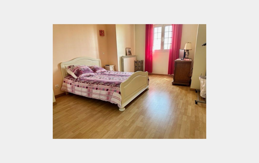 Annonces ST DENIS : Maison / Villa | GAGNY (93220) | 200 m2 | 599 000 &euro; 