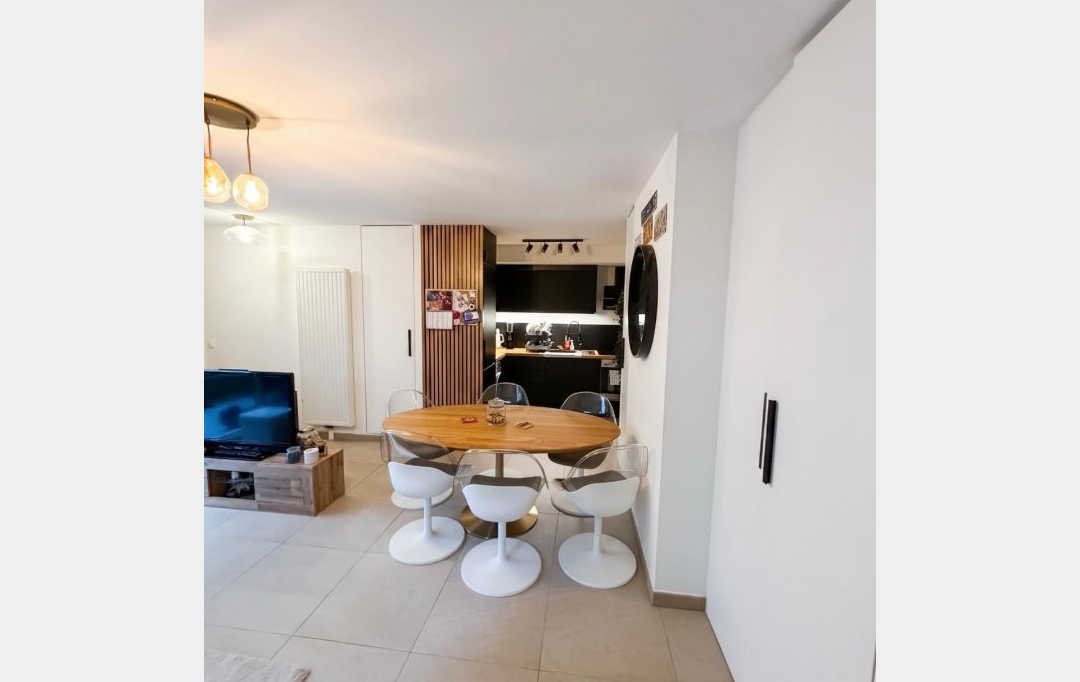 Annonces ST DENIS : Appartement | CLICHY (92110) | 47 m2 | 395 000 &euro; 