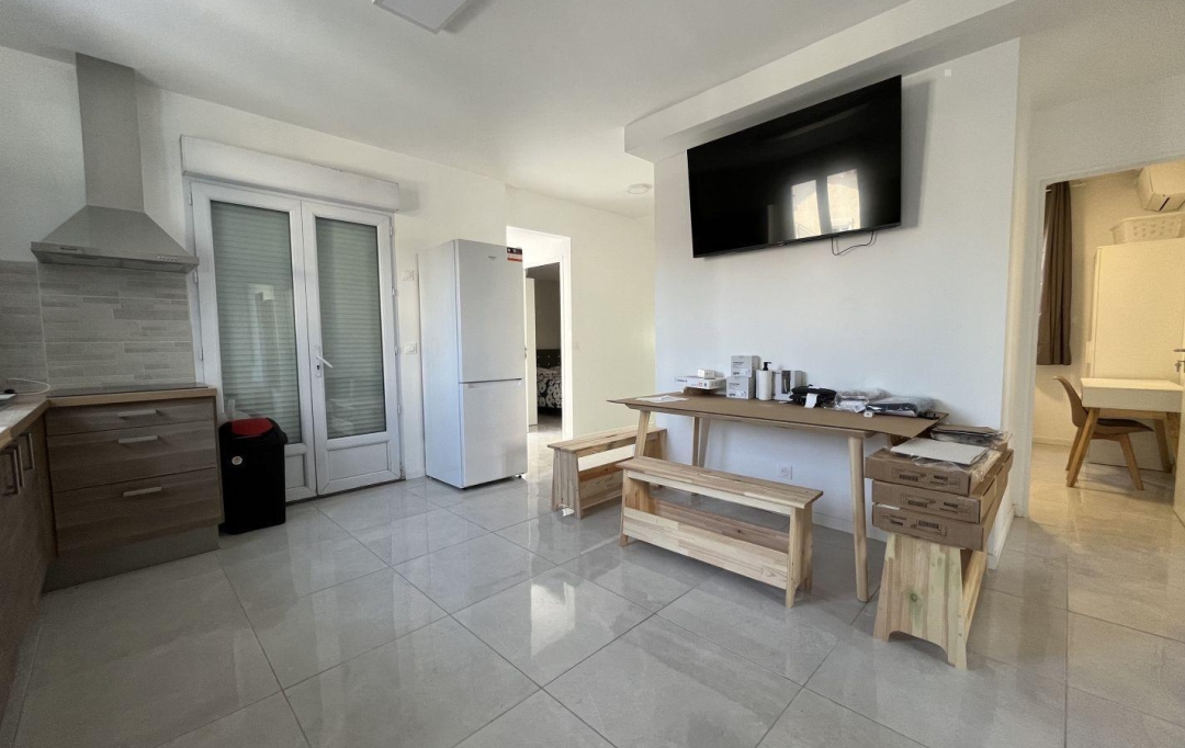 Annonces ST DENIS : Maison / Villa | COLOMBES (92700) | 15 m2 | 700 &euro; 