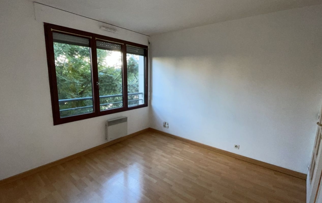 Annonces ST DENIS : Appartement | CHARENTON-LE-PONT (94220) | 20 m2 | 750 &euro; 