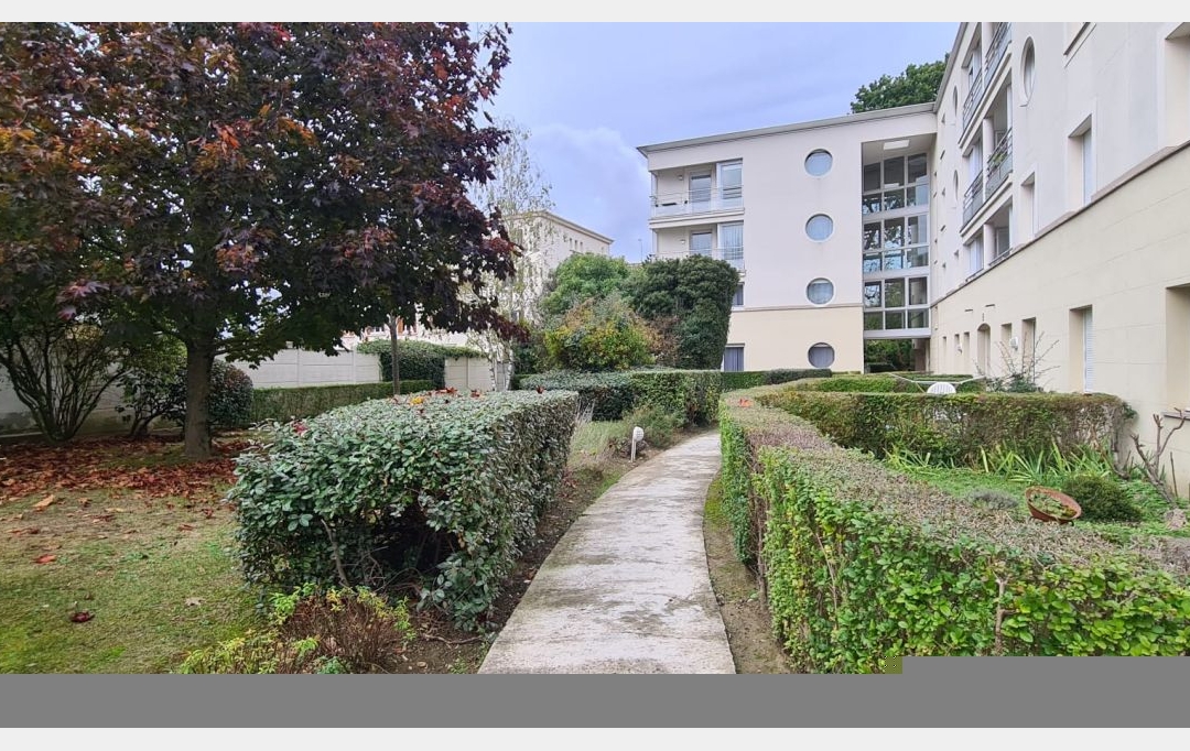 Annonces ST DENIS : Appartement | LIVRY-GARGAN (93190) | 32 m2 | 148 000 &euro; 
