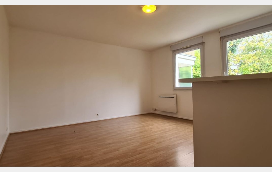 Annonces ST DENIS : Appartement | LIVRY-GARGAN (93190) | 32 m2 | 148 000 &euro; 