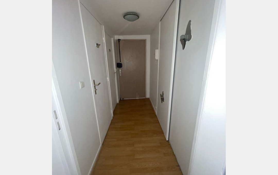 Annonces ST DENIS : Appartement | LIVRY-GARGAN (93190) | 32 m2 | 148 000 &euro; 