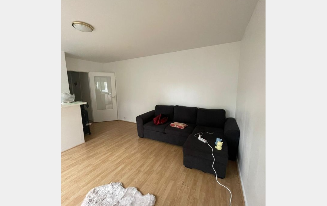 Annonces ST DENIS : Appartement | LIVRY-GARGAN (93190) | 32 m2 | 148 000 &euro; 
