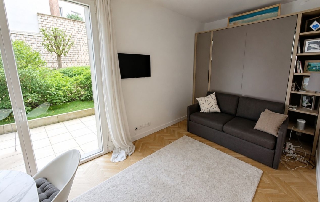 Annonces ST DENIS : Appartement | PARIS (75015) | 31 m2 | 350 000 &euro; 