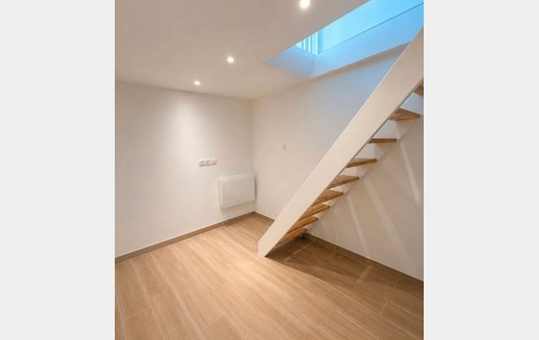 Annonces ST DENIS : Office | PARIS (75015) | 30 m2 | 260 000 &euro; 