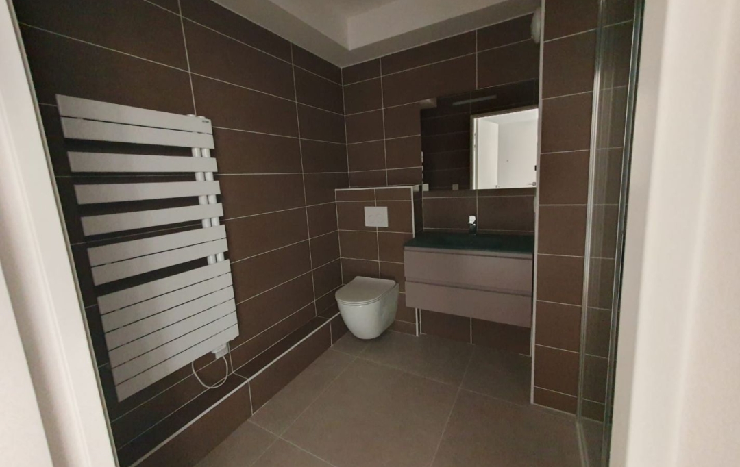 Annonces ST DENIS : Appartement | PARIS (75018) | 64 m2 | 1 225 000 &euro; 