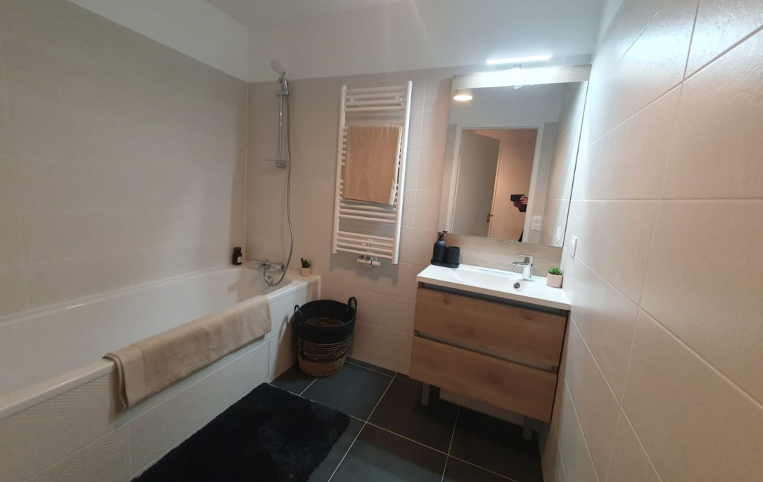 Annonces ST DENIS : Apartment | MONTREUIL (93100) | 41 m2 | 263 500 &euro; 