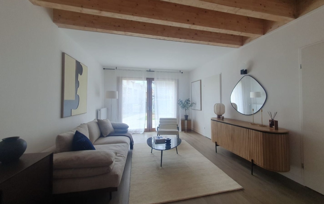 Annonces ST DENIS : Appartement | NANTERRE (92000) | 77 m2 | 4 410 000 &euro; 
