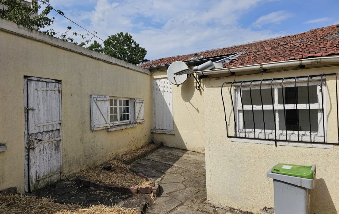 Annonces ST DENIS : Maison / Villa | BAGNOLET (93170) | 42 m2 | 280 000 &euro; 