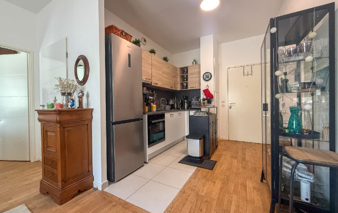 Annonces ST DENIS : Appartement | RUEIL-MALMAISON (92500) | 38 m2 | 239 000 &euro; 