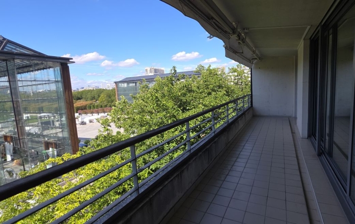  Annonces ST DENIS Autres | PARIS (75015) | 89 m2 | 998 000 € 