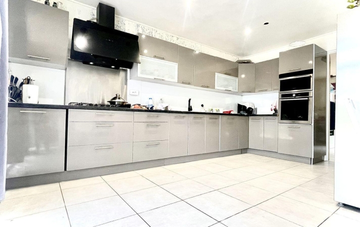 Annonces ST DENIS : Immeuble | GAGNY (93220) | 321 m2 | 0 &euro; 