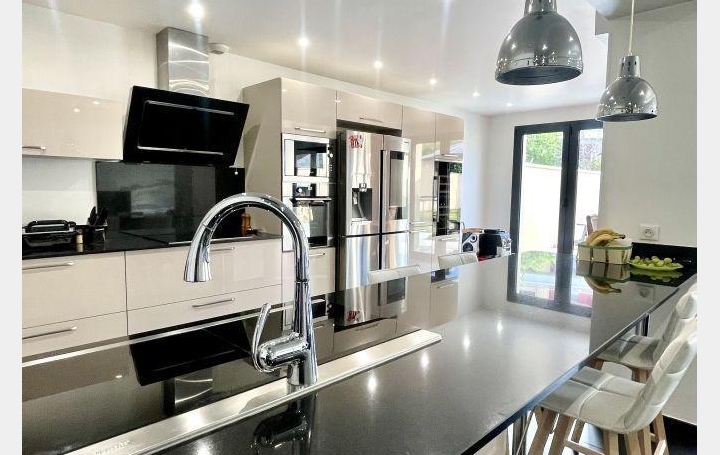 Annonces ST DENIS : Maison / Villa | LIVRY-GARGAN (93190) | 180 m2 | 685 000 &euro; 