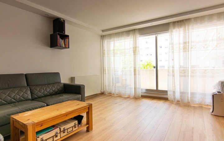 Annonces ST DENIS : Appartement | COURBEVOIE (92400) | 77 m2 | 400 000 &euro; 